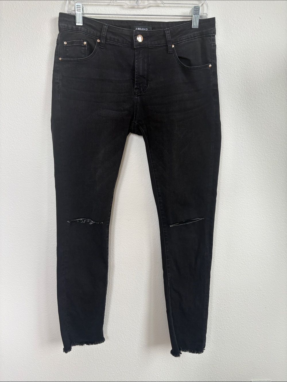 J Brand Black Distressed Cropped Skinny Jeans Size 30 Raw Hem